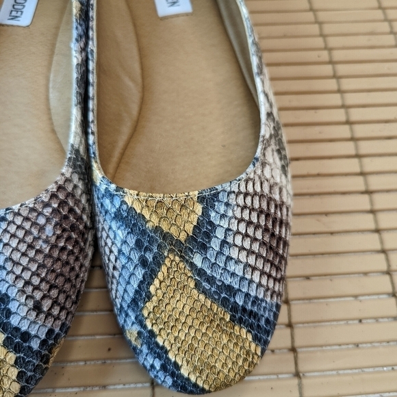 Steve Madden Danni Ballet flats Python Snake Print  Leather Womens Size 7M. New - Picture 5 of 9